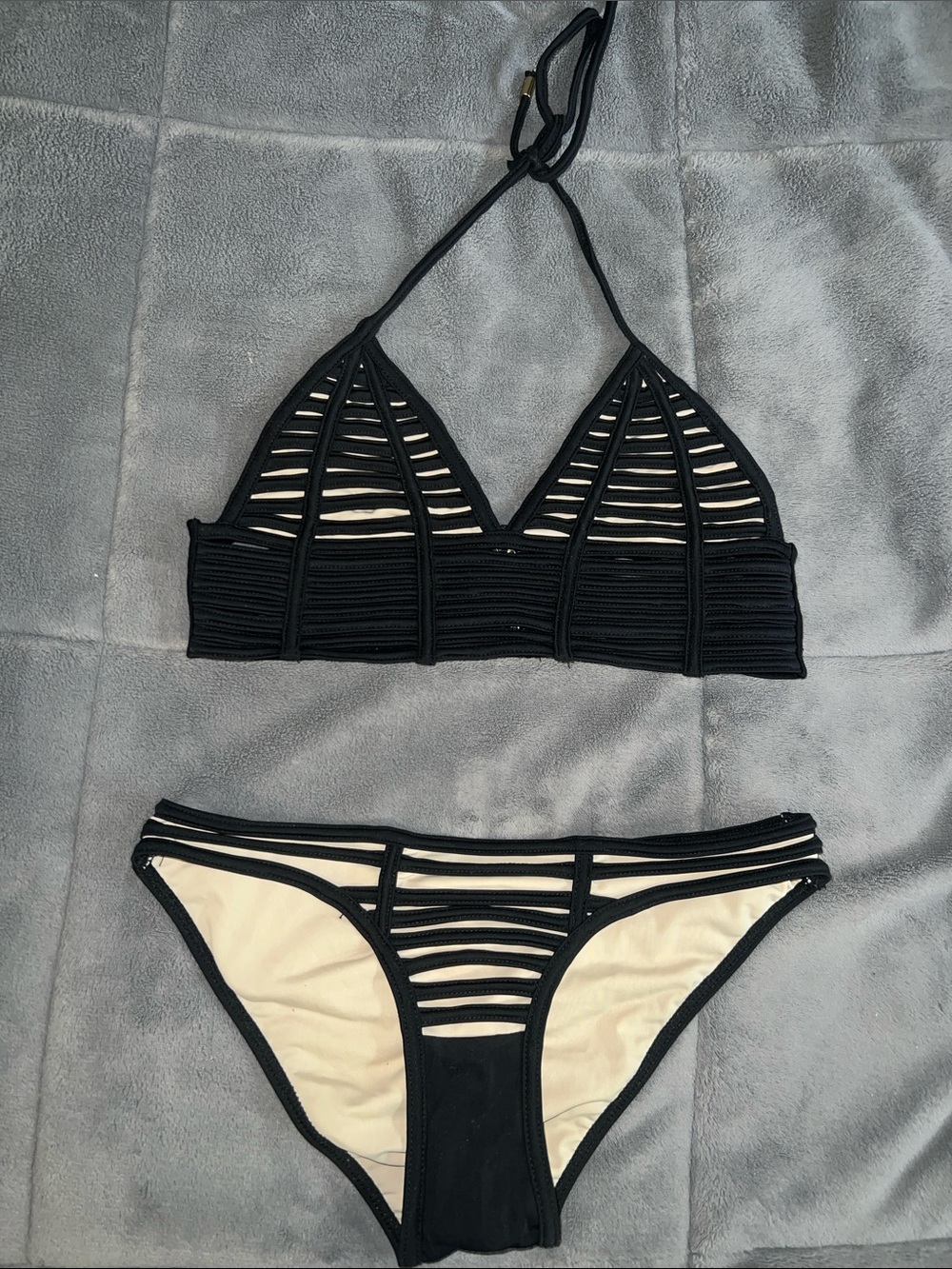 Black Cutout Women's Bikini Set with Ladder Strap Detailing
